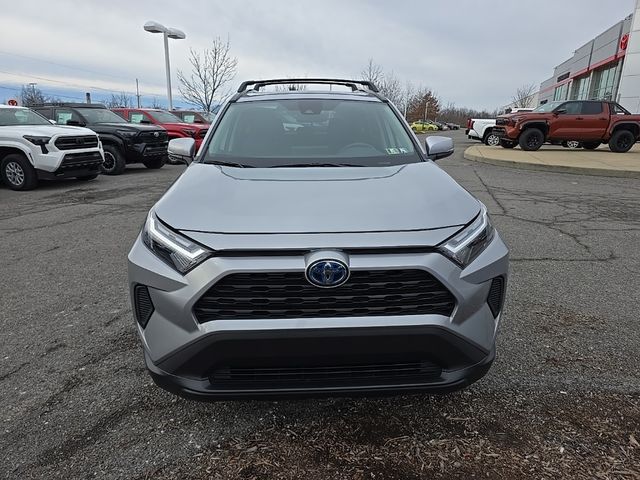 2022 Toyota RAV4 Hybrid XLE