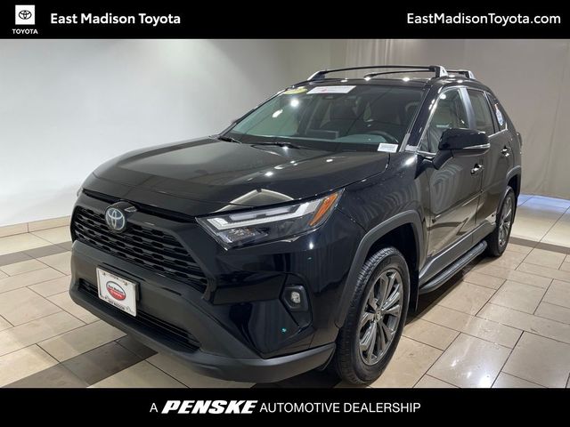 2022 Toyota RAV4 Hybrid XLE Premium