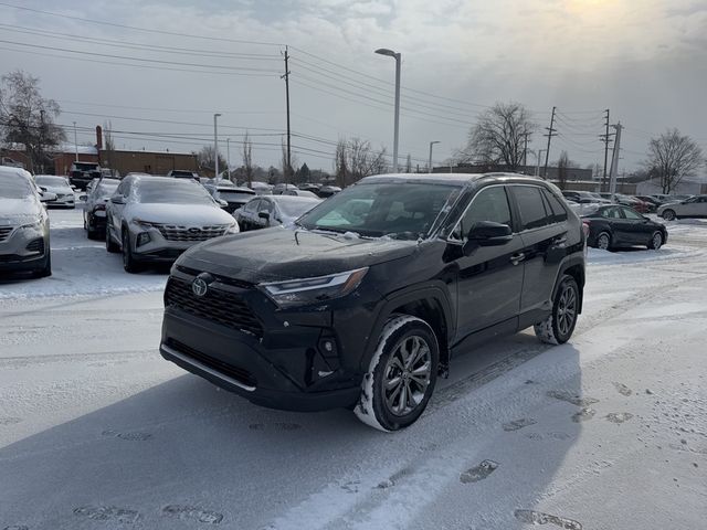 2022 Toyota RAV4 Hybrid XLE Premium