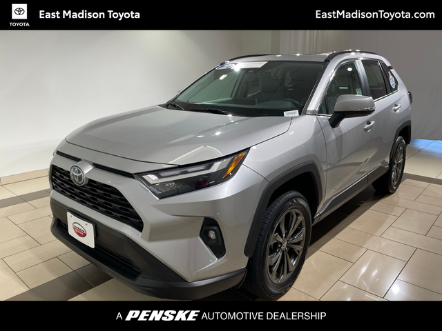 2022 Toyota RAV4 Hybrid XLE Premium