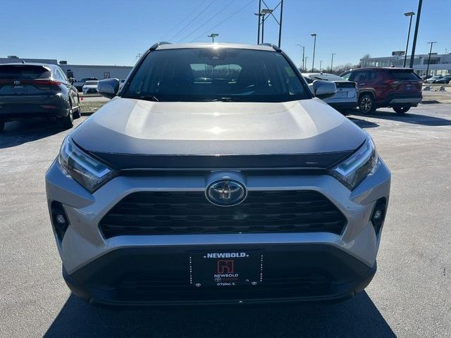 2022 Toyota RAV4 Hybrid XLE Premium