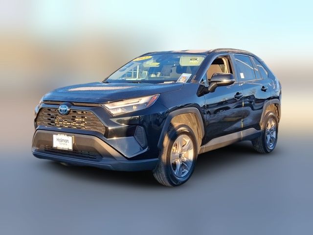 2022 Toyota RAV4 Hybrid XLE