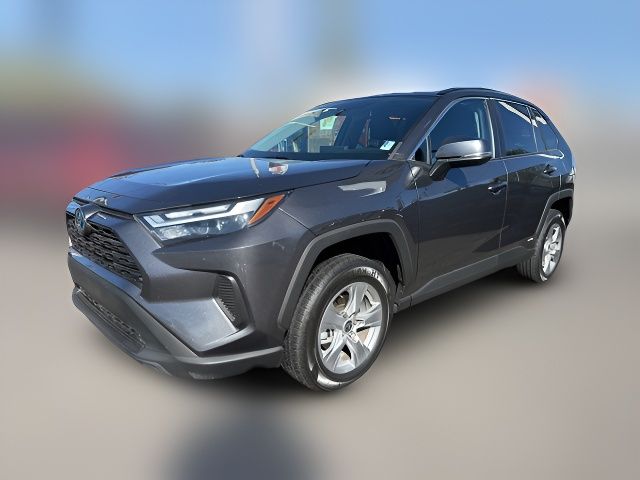 2022 Toyota RAV4 Hybrid XLE