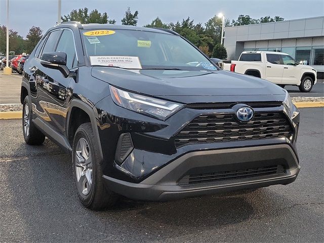 2022 Toyota RAV4 Hybrid XLE