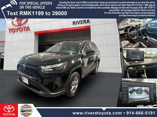 2022 Toyota RAV4 Hybrid XLE