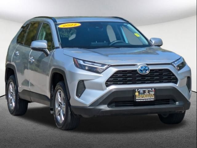 2022 Toyota RAV4 Hybrid XLE