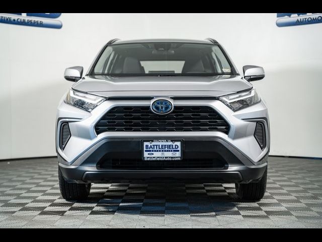 2022 Toyota RAV4 Hybrid XLE