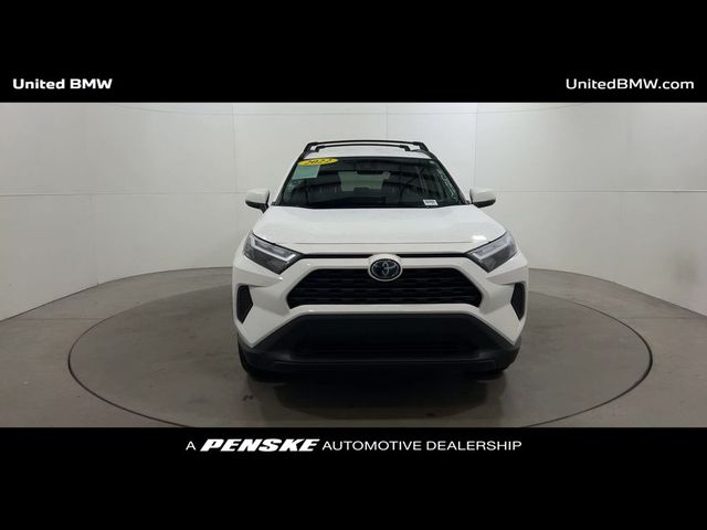 2022 Toyota RAV4 Hybrid XLE