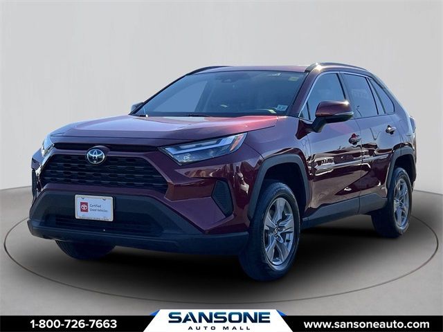 2022 Toyota RAV4 Hybrid XLE