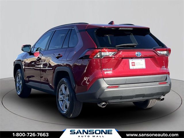 2022 Toyota RAV4 Hybrid XLE