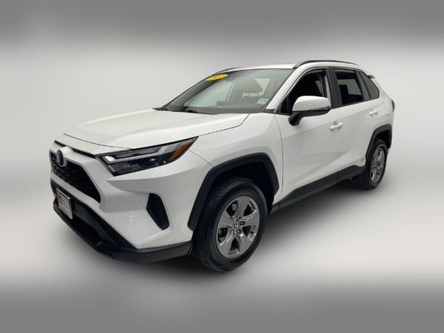 2022 Toyota RAV4 Hybrid XLE