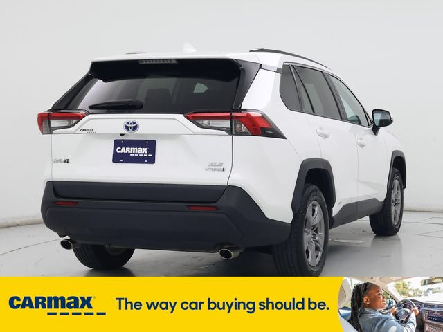 2022 Toyota RAV4 Hybrid XLE