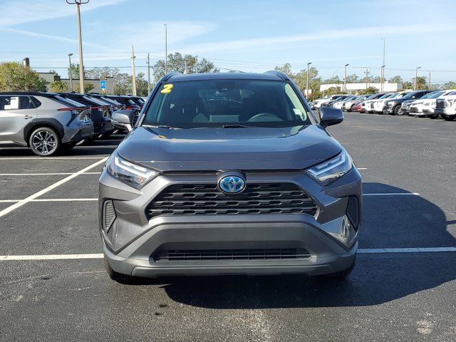 2022 Toyota RAV4 Hybrid XLE