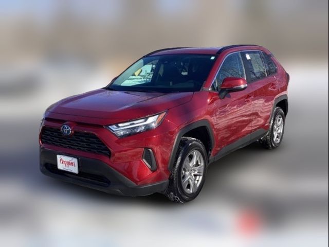 2022 Toyota RAV4 Hybrid XLE