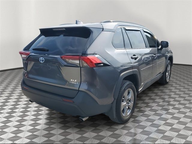 2022 Toyota RAV4 Hybrid XLE