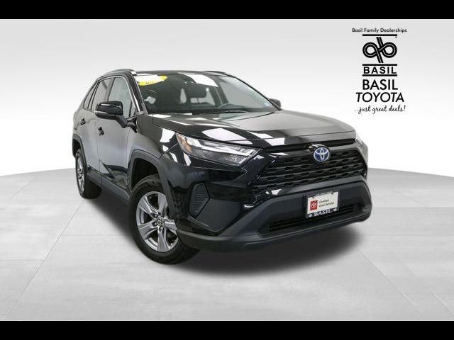 2022 Toyota RAV4 Hybrid XLE