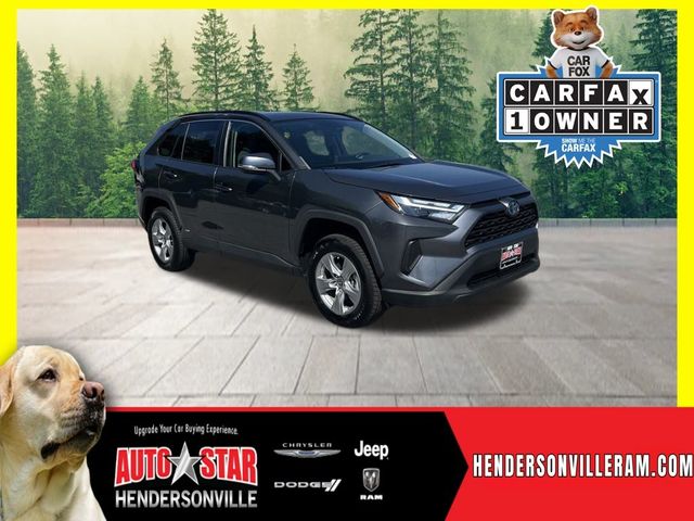 2022 Toyota RAV4 Hybrid XLE