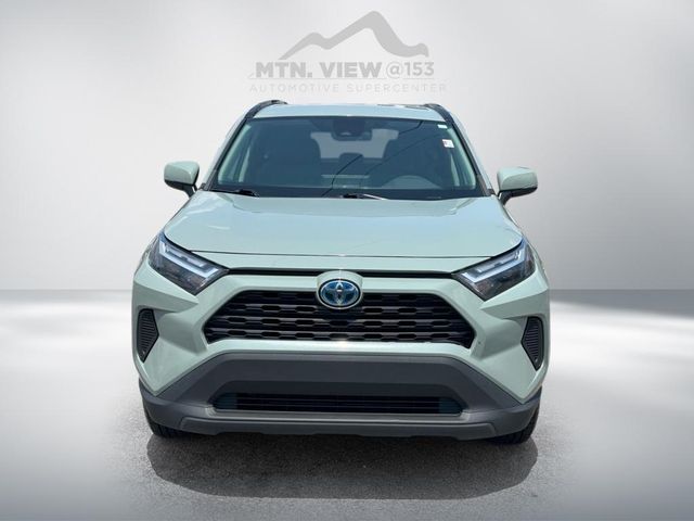 2022 Toyota RAV4 Hybrid XLE