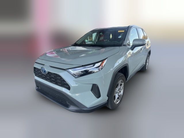 2022 Toyota RAV4 Hybrid XLE