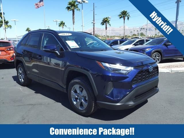 2022 Toyota RAV4 Hybrid XLE