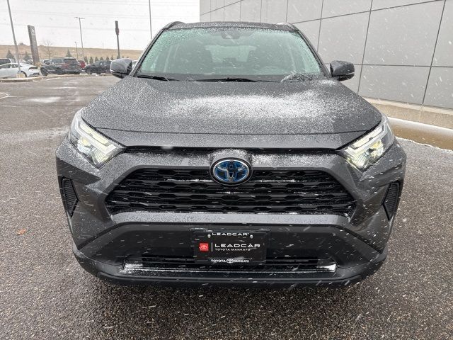 2022 Toyota RAV4 Hybrid XLE