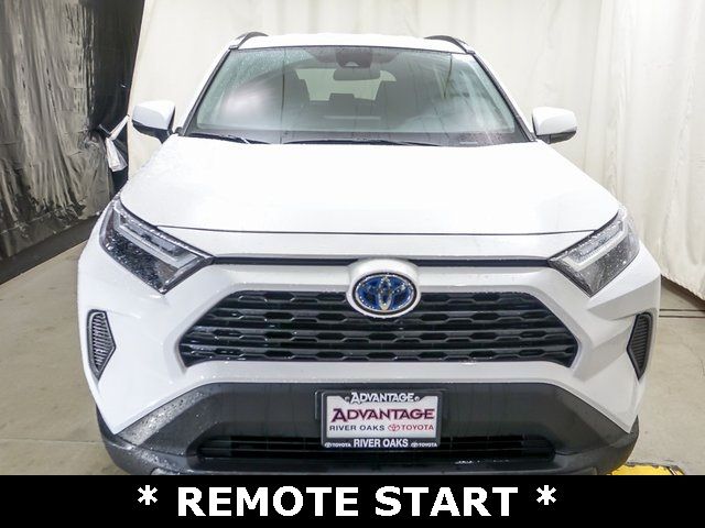 2022 Toyota RAV4 Hybrid XLE