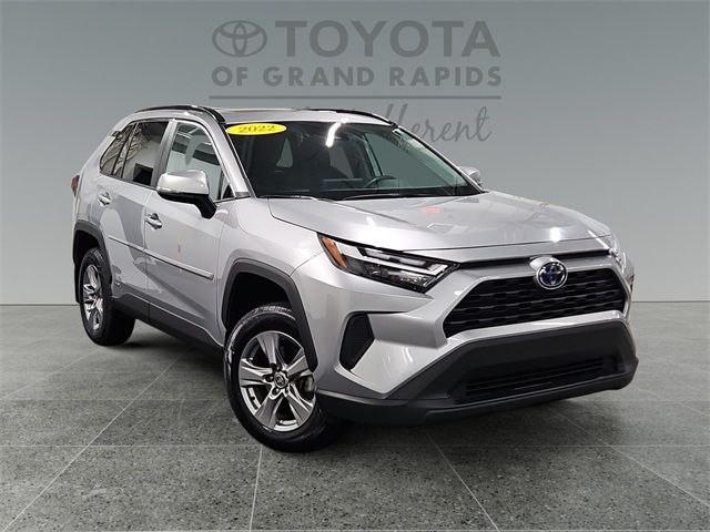 2022 Toyota RAV4 Hybrid XLE