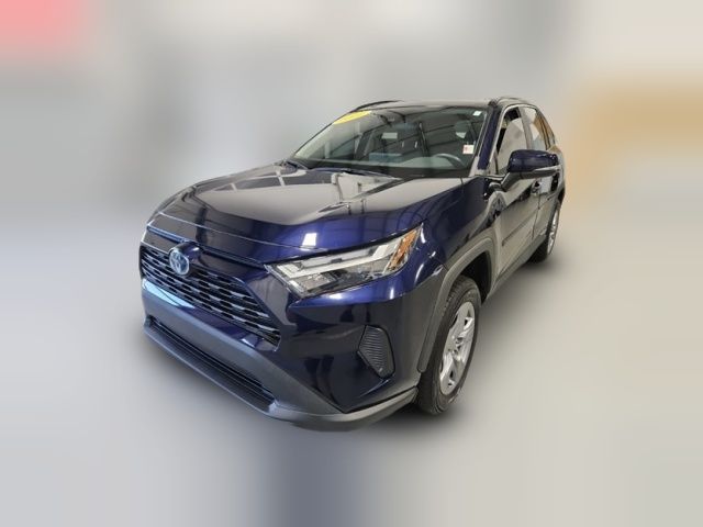 2022 Toyota RAV4 Hybrid XLE