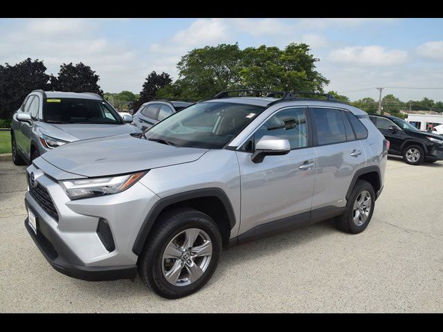 2022 Toyota RAV4 Hybrid XLE