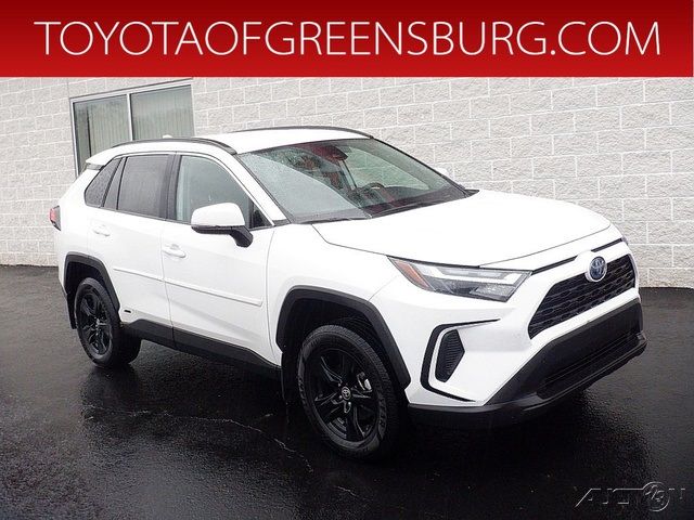 2022 Toyota RAV4 Hybrid XLE