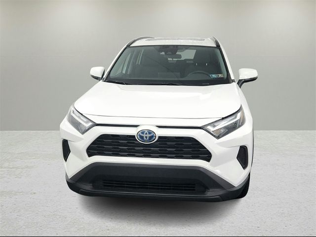 2022 Toyota RAV4 Hybrid XLE