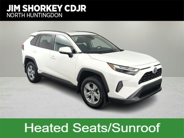 2022 Toyota RAV4 Hybrid XLE