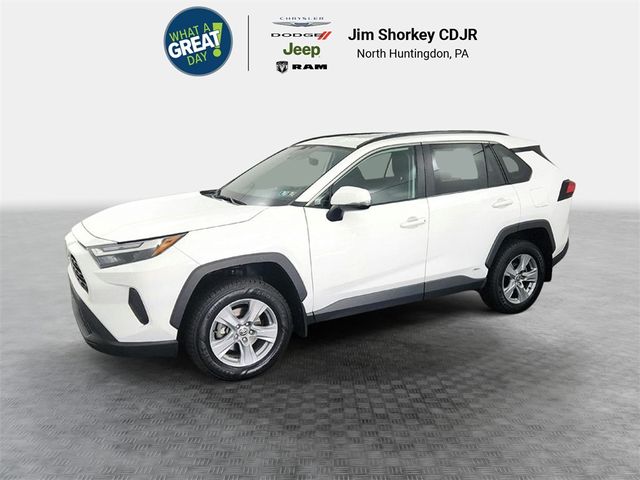 2022 Toyota RAV4 Hybrid XLE