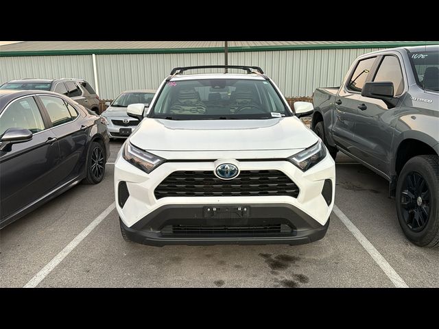 2022 Toyota RAV4 Hybrid XLE