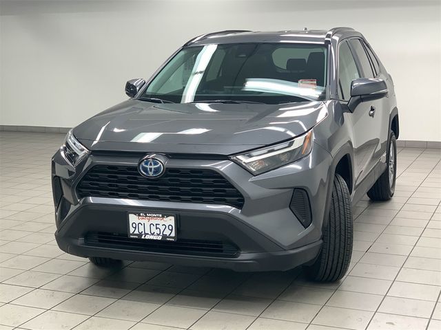 2022 Toyota RAV4 Hybrid XLE