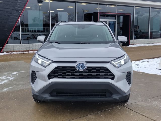 2022 Toyota RAV4 Hybrid XLE