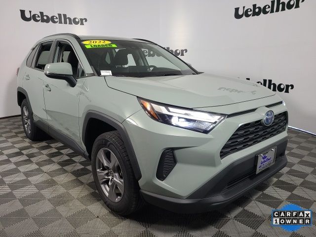 2022 Toyota RAV4 Hybrid XLE