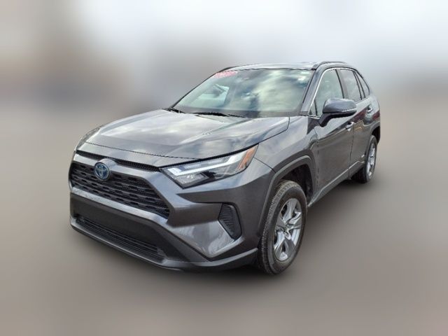 2022 Toyota RAV4 Hybrid XLE