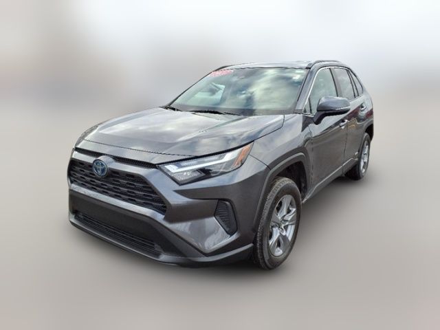 2022 Toyota RAV4 Hybrid XLE