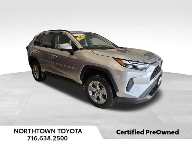 2022 Toyota RAV4 Hybrid XLE