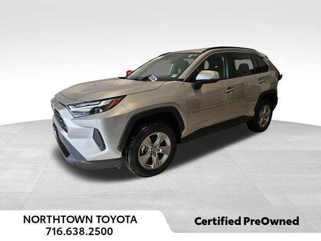 2022 Toyota RAV4 Hybrid XLE