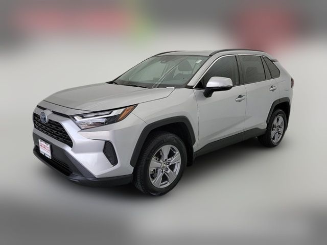 2022 Toyota RAV4 Hybrid XLE