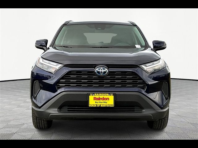 2022 Toyota RAV4 Hybrid XLE