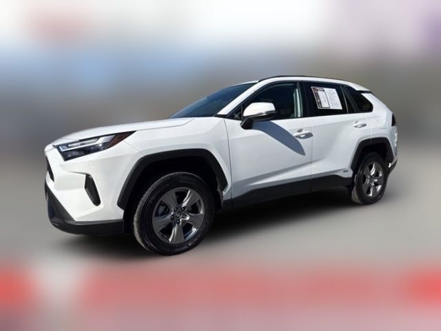 2022 Toyota RAV4 Hybrid XLE