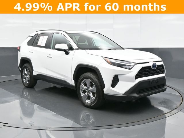 2022 Toyota RAV4 Hybrid XLE