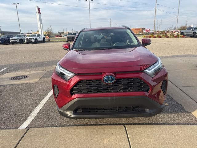 2022 Toyota RAV4 Hybrid XLE