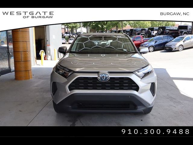 2022 Toyota RAV4 Hybrid XLE