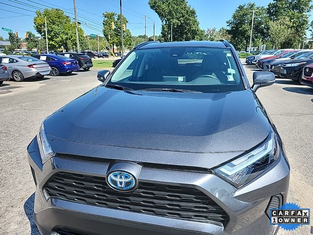 2022 Toyota RAV4 Hybrid XLE