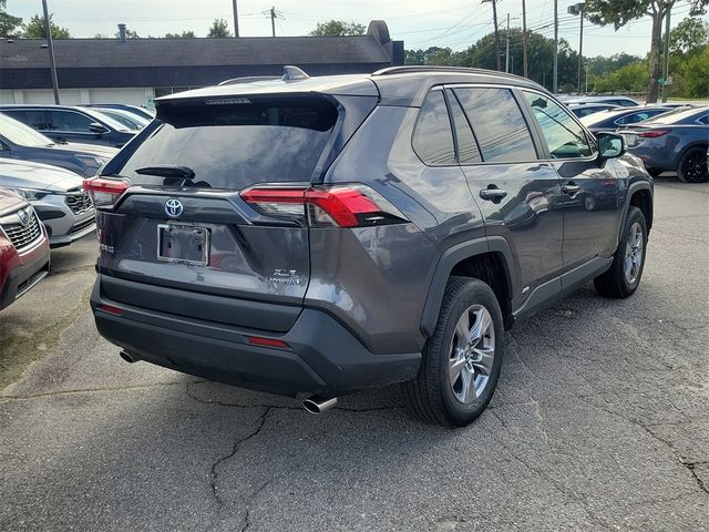 2022 Toyota RAV4 Hybrid XLE