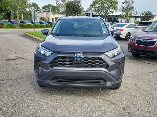 2022 Toyota RAV4 Hybrid XLE